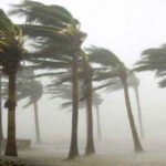 রাতে দেশের ৯ অঞ্চলে ৮০ কিলোমিটার বেগে ঝড়ের পূর্বাভাস