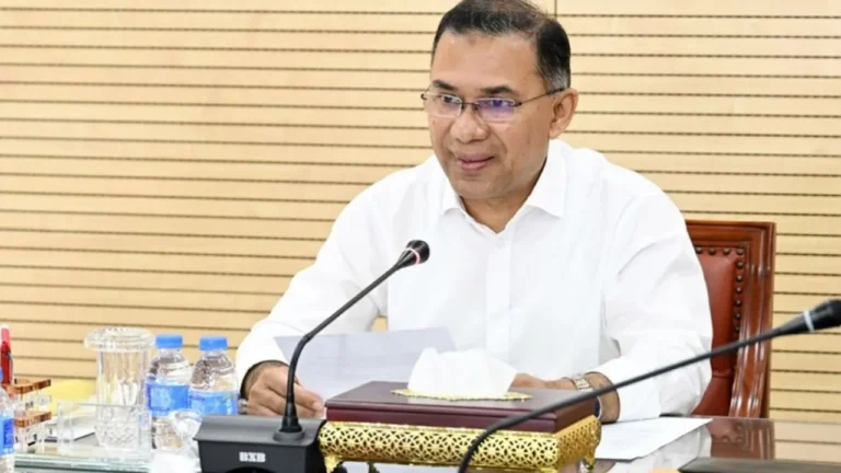 নারী-পুরুষের সমান মজুরি নিশ্চিত করবে সরকার: প্রধানমন্ত্রী