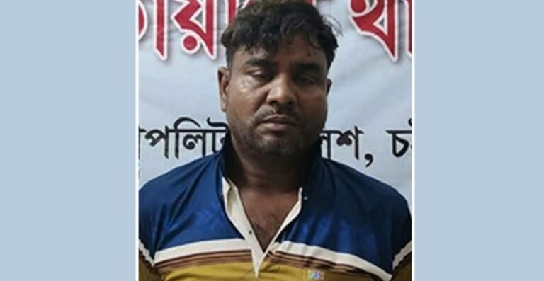 চট্টগ্রামে ২২ মামলার আসামি ডিপজল অস্ত্রসহ গ্রেপ্তার