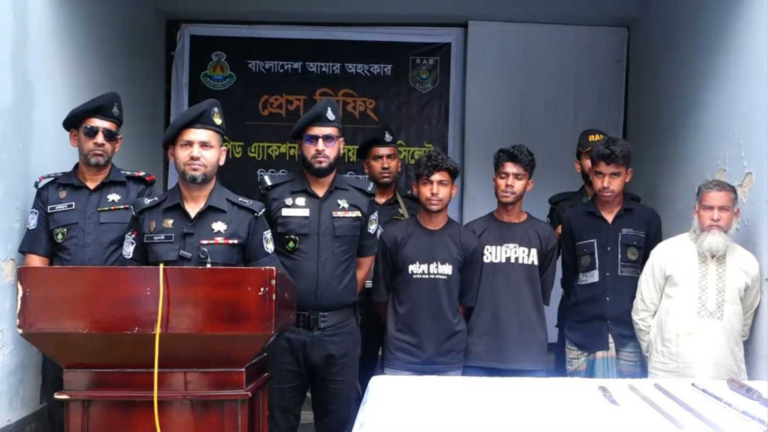 ব্রাহ্মণবাড়িয়ায় র‍্যাবের উপর হামলা, নারীসহ আটক ৫