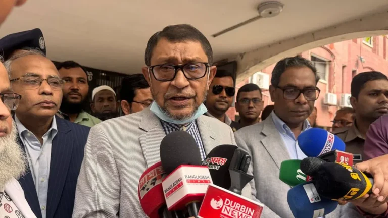 হামের চিকিৎসায় সরকারের গাফিলতি নেই: স্বাস্থ্যমন্ত্রী