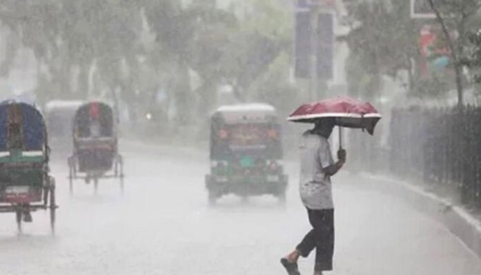 দুপুরের মধ্যে রাজধানীতে বজ্রবৃষ্টির আভাস
