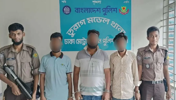 নিষিদ্ধ ছাত্রলীগের তিন নেতাকর্মী গ্রেপ্তার