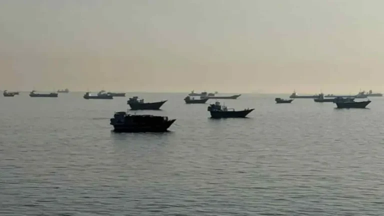 যুদ্ধবিরতির মধ্যেই দক্ষিণ ইরানে নতুন হামলা চালিয়েছে যুক্তরাষ্ট্র