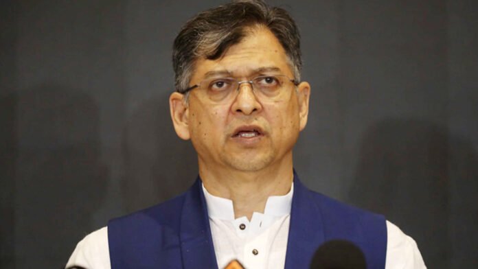 দেশবাসীকে ঈদের শুভেচ্ছা জানিয়েছেন স্বরাষ্ট্রমন্ত্রী