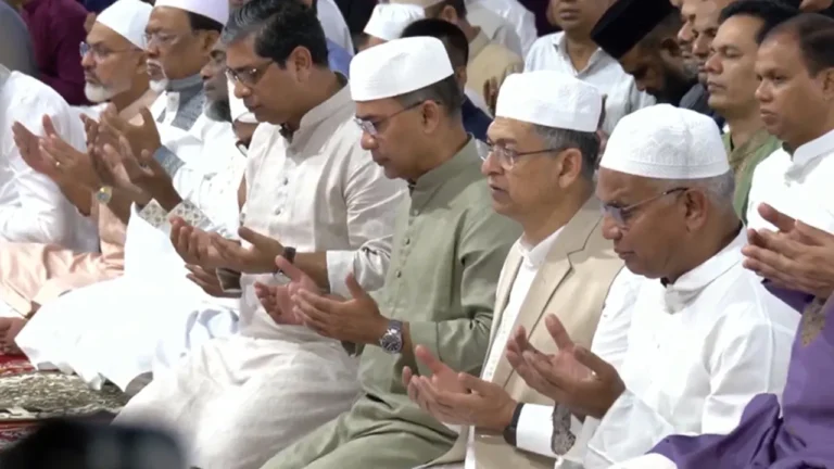 জাতীয় ঈদগাহের প্রধান জামাতে রাষ্ট্রপতি ও প্রধানমন্ত্রী
