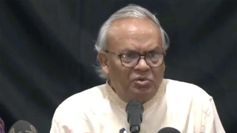 ষড়যন্ত্র না করে সরকারের ভুল ধরিয়ে দিন: রিজভী
