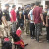 জেনেভা ক্যাম্পে ৩ বাহিনীর যৌথ অভিযান, আটক ১৬