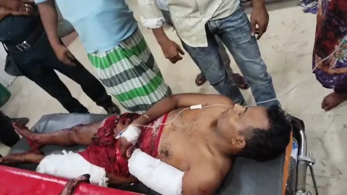 মধ্যরাতে প্রবাসীর ঘরে ঢুকে গুলি, বাবা-ছেলে আহত