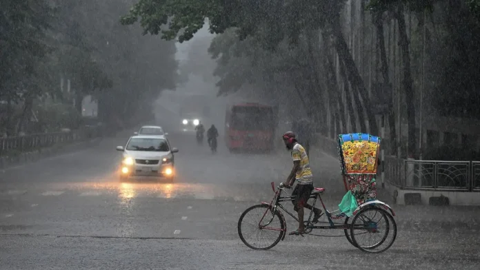 সক্রিয় হচ্ছে মৌসুমি বায়ু, বাড়বে বৃষ্টিপাত