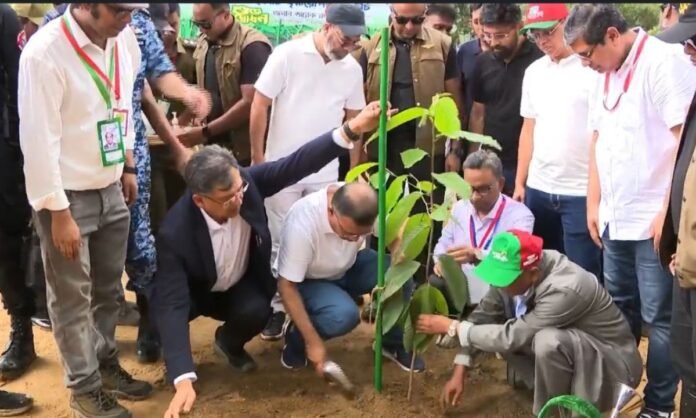 ২৫ কোটি বৃক্ষরোপণ কর্মসূচির উদ্বোধন করলেন প্রধানমন্ত্রী