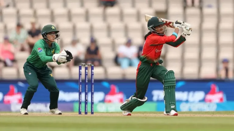 টি-টুয়েন্টি নারী বিশ্বকাপ: পাকিস্তানকে হারিয়ে ইতিহাস গড়ল বাংলাদেশ
