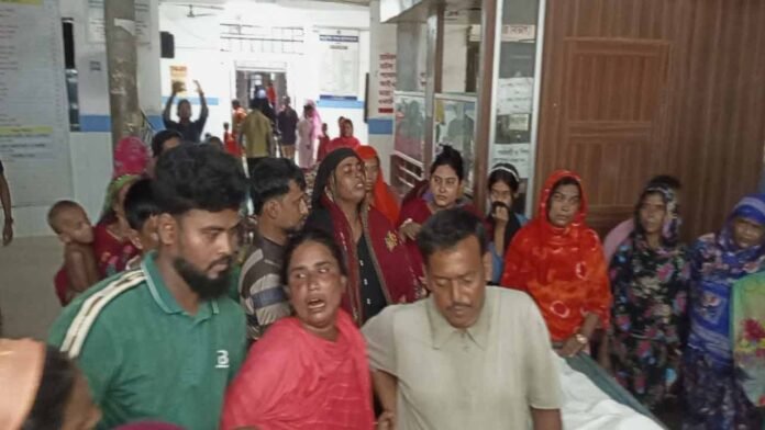 নড়াইলে ফুটবল খেলাকে কেন্দ্র করে বৃদ্ধকে কুপিয়ে হত্যা