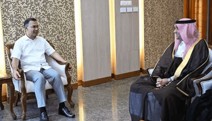 প্রধানমন্ত্রীর সাথে সৌদি রাষ্ট্রদূতের সৌজন্য সাক্ষাৎ