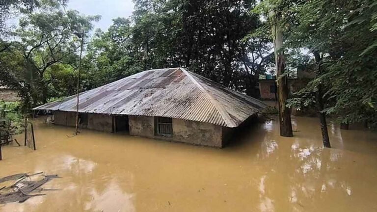 উত্তর-পূর্বাঞ্চলে বন্যা পরিস্থিতি অবনতির শঙ্কা