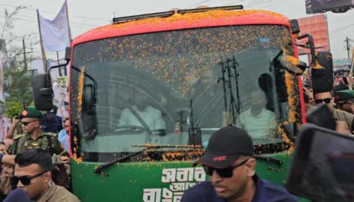 TDS_1307202607 বরিশালে পৌঁছেছেন প্রধানমন্ত্রী তারেক রহমান
