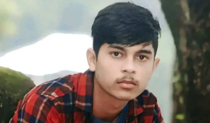 নেত্রকোণায় রেললাইনের পাশ থেকে যুবকের মরদেহ উদ্ধার