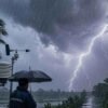 দুপুরের মধ্যে ৮ জেলায় ৬০ কিমি বেগে ঝড়ের আভাস