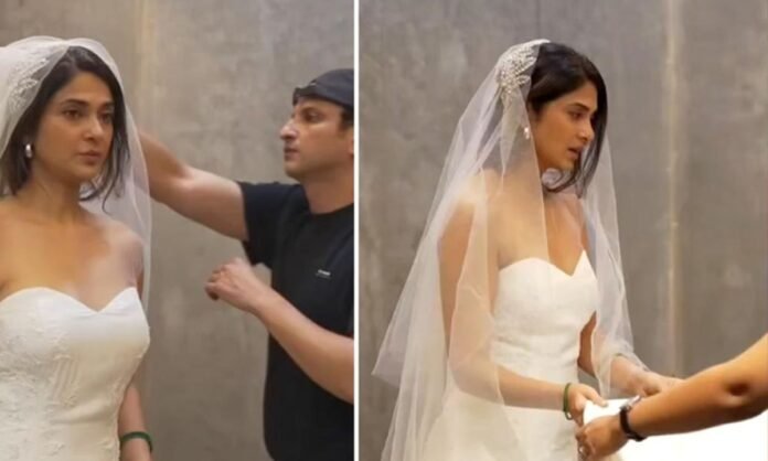 তবে কি চুপিসারে বিয়ে সারলেন জেনিফার?