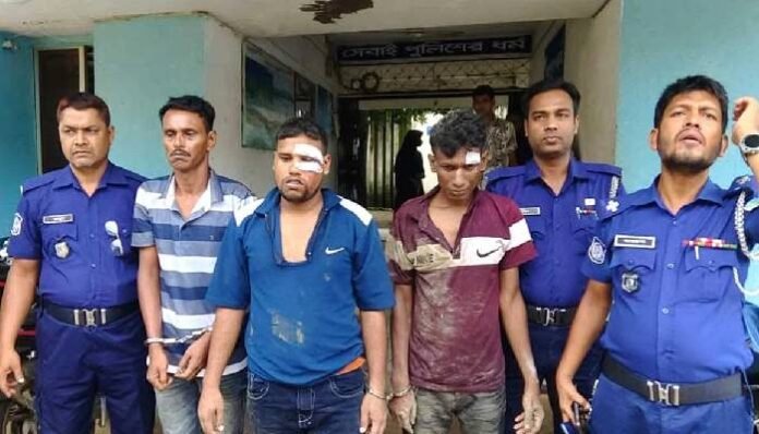 ডিবি পরিচয়ে সংঘবদ্ধ ডাকাতি, আটক তিন