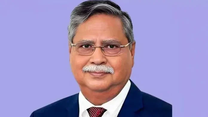 রাষ্ট্রপতির পদত্যাগপত্র গ্রহণ, বিকেল ৫টায় স্পিকারের জরুরি সংবাদ সম্মেলন