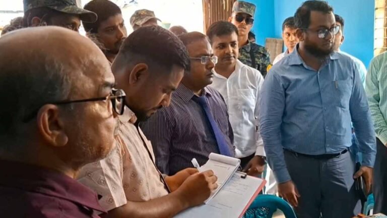 ভ্রাম্যমাণ আদালতের অভিযানে মাগুরায় তিন ক্লিনিককে জরিমানা