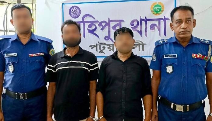 সাংবাদিকের ওপর হাতুড়ি হামলা, গ্রেপ্তার ২