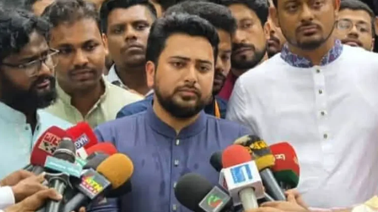 আমরা গোলাপগঞ্জে যাবো, দেখি কত সন্ত্রাসী আছে এই সরকারের: নাহিদ ইসলাম
