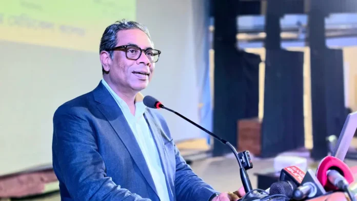 দুর্নীতি ও অপরিকল্পিত কেনাকাটায় অচল কোটি টাকার চিকিৎসা যন্ত্রপাতি: স্বাস্থ্য প্রতিমন্ত্রী