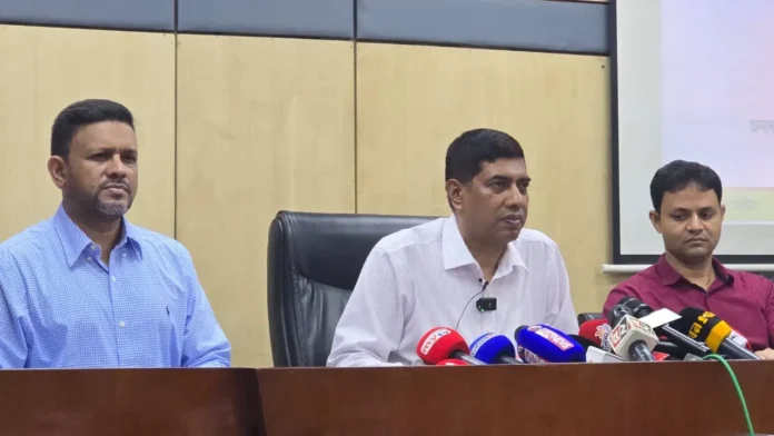 '৫ আগস্ট ঘিরে নাশকতার কোনো তথ্য নেই, নিরাপত্তায় সতর্ক ডিবি'