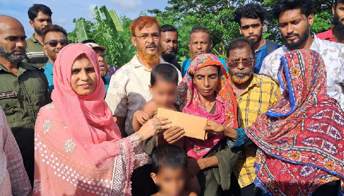 মাথার চুল বিক্রি করা রেহানার পাশে প্রতিমন্ত্রী, মিলল ঘর ও সহায়তা